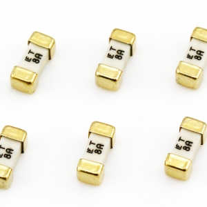 力特0452系列貼片保險絲